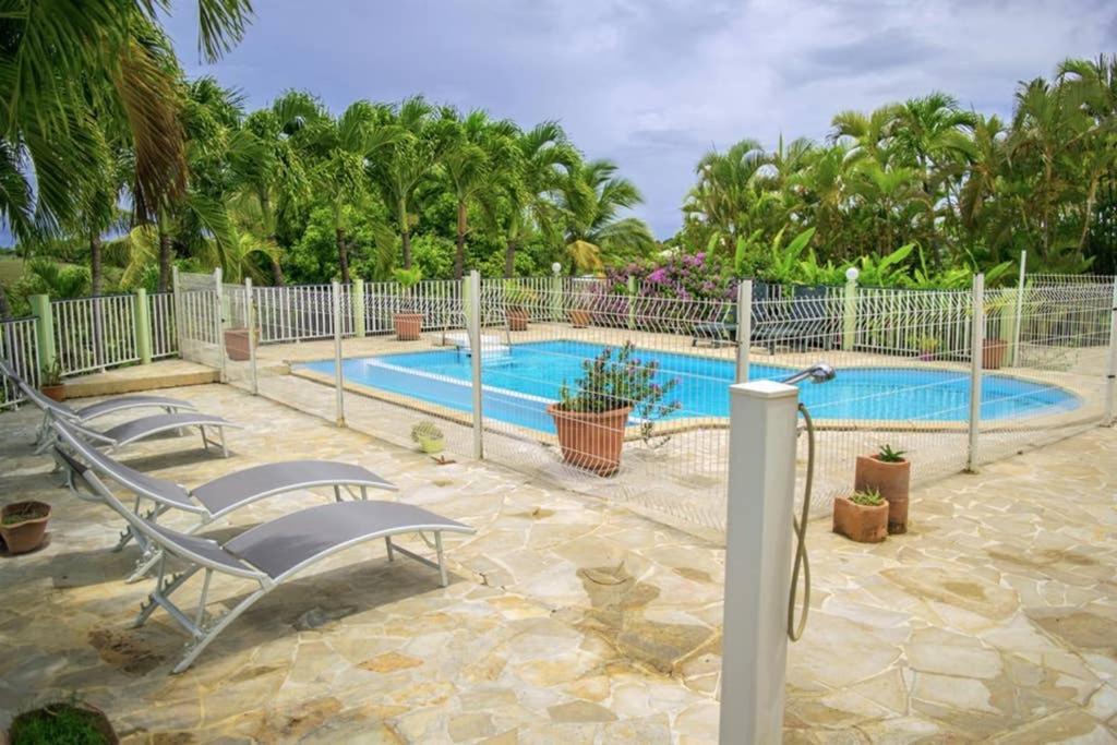 Le Domaine De Boisvin Villa Sainte-Anne  Exteriör bild